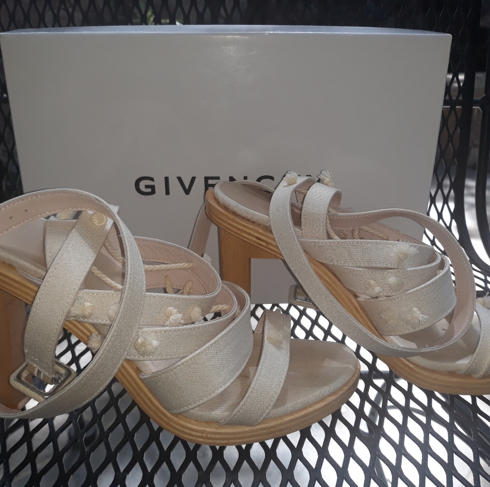 Givenchy canvas ecru heeled summer shoes